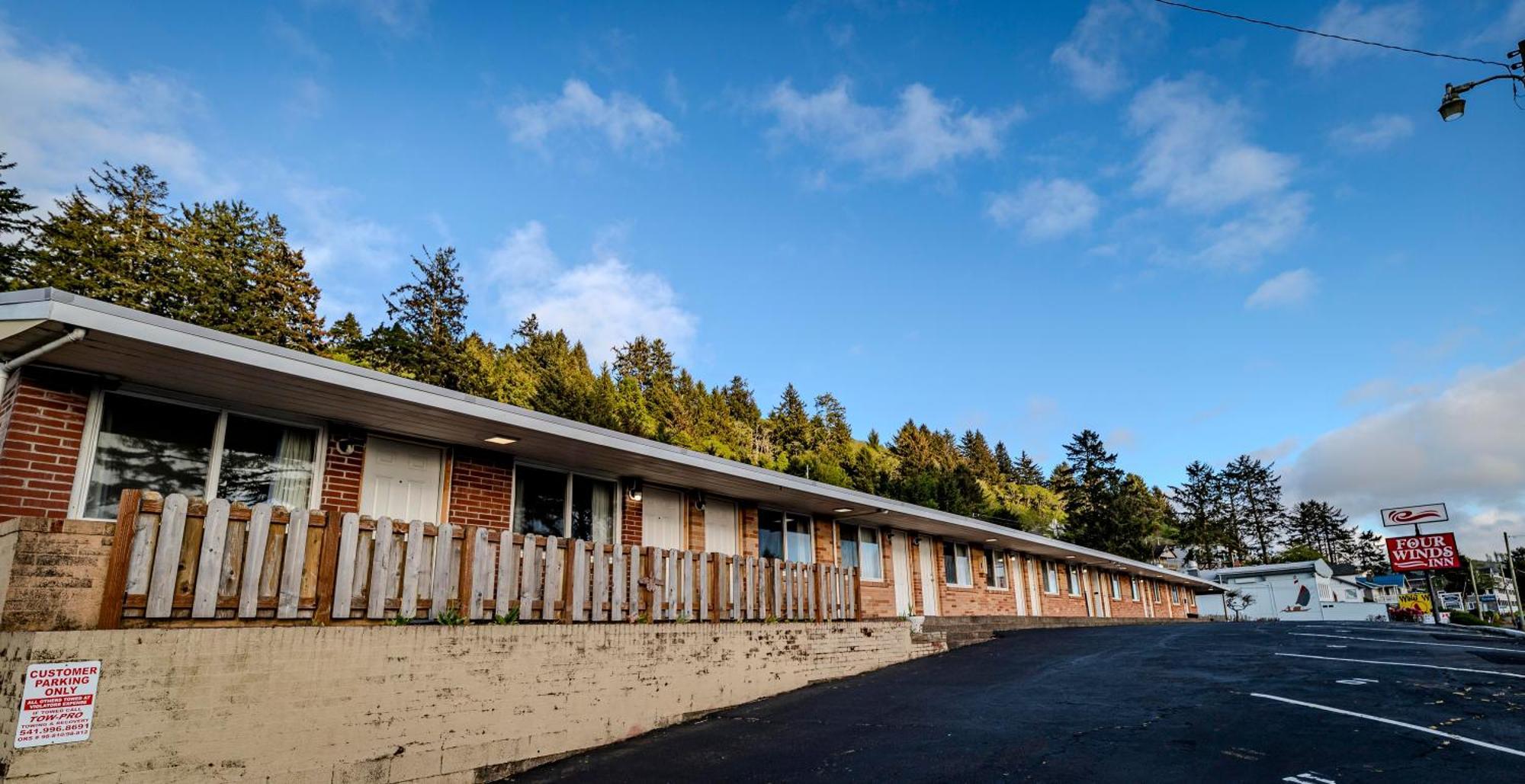 Four Winds Motel Depoe Bay Ngoại thất bức ảnh